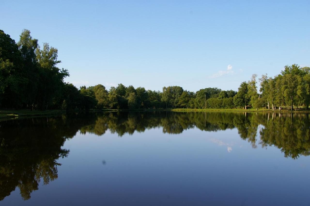Camping Municipal De La Lande Nexon Exterior foto